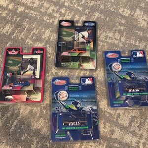 Mets collectible cars